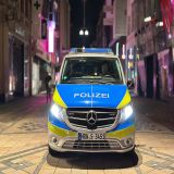 Streifenwagen der Polizei auf dem Westenhellweg in Dortmund 